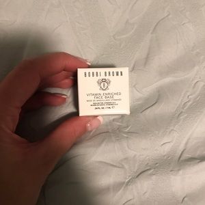 Bobbi Brown Vitamin Enriched Face Base